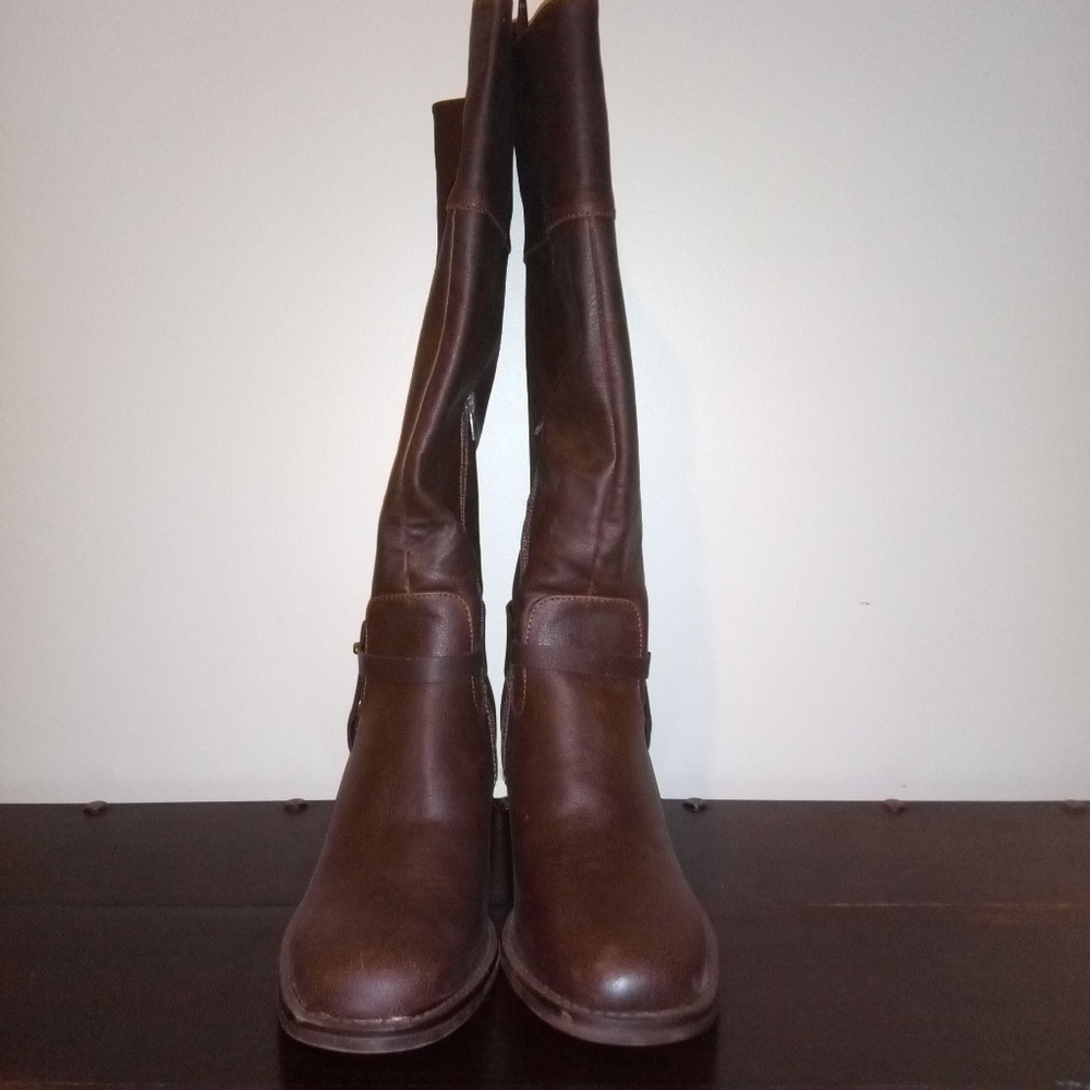 XOXO tall boot
